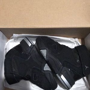 Size 3c Jordan’s good condition almost brand new